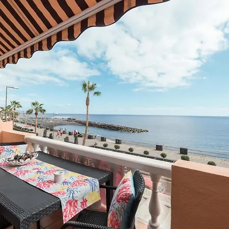 Apartman Junto Al Mar *