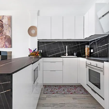 Junto Al Mar * Araya (Tenerife)