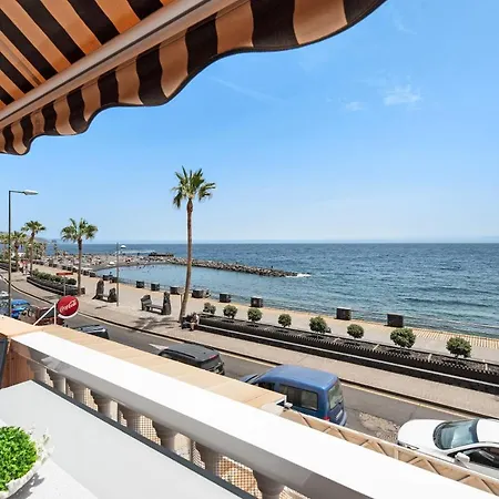Junto Al Mar Apartment *