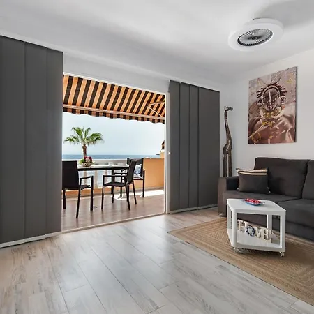 Apartament Junto Al Mar *